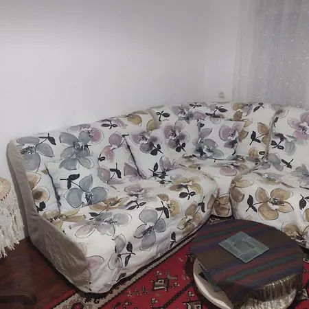 Apartman Уютен Дом